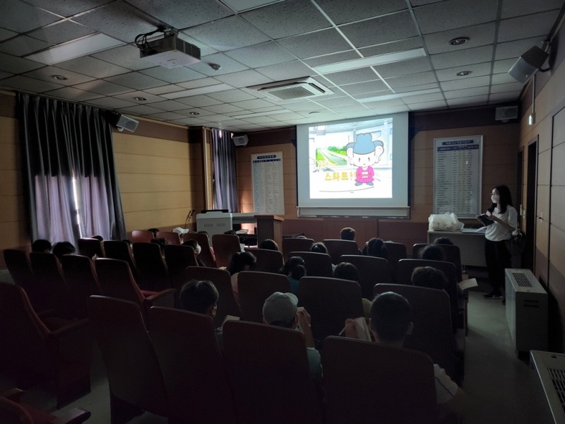 자원순환과(의정부시, 친환경 시설 에코투어(eco-tour)로 주민들의 환경 인식 개선에 앞장).jpg
