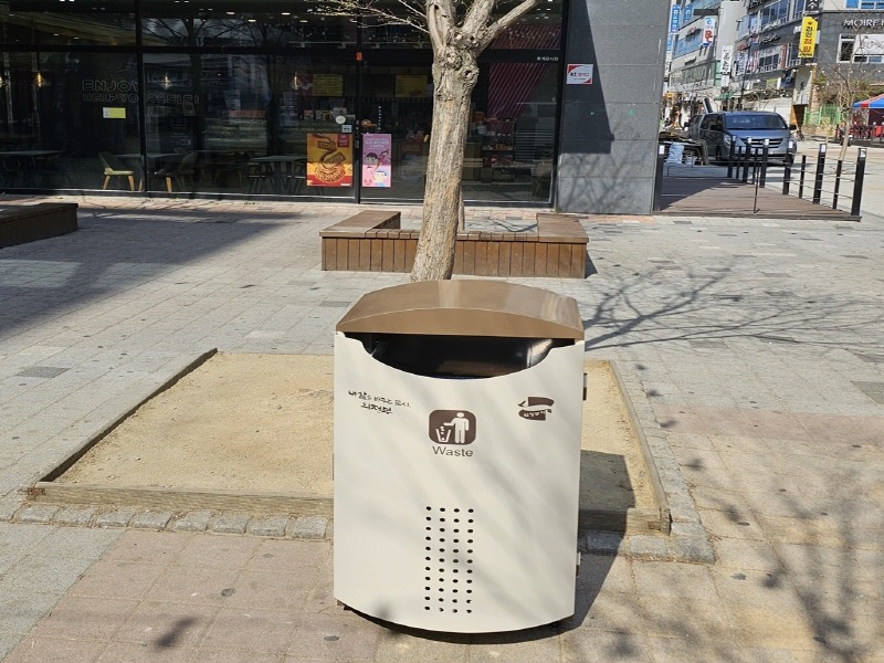 자원순환과(의정부시, 쓰레기 특별관리지역 내 가로 쓰레기통 설치)1.jpg