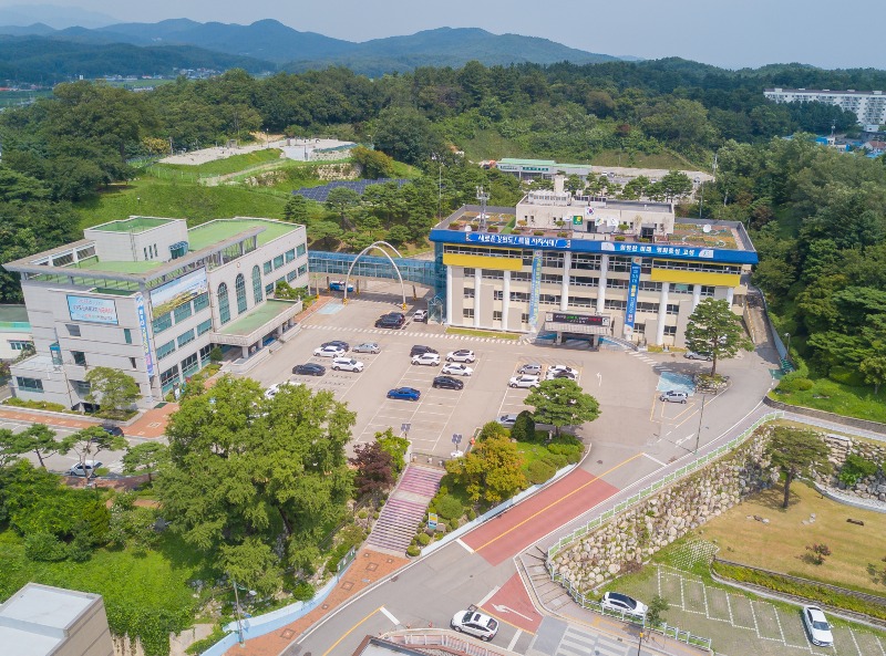 2 고성군청 전경(2022.08.07)06.jpg
