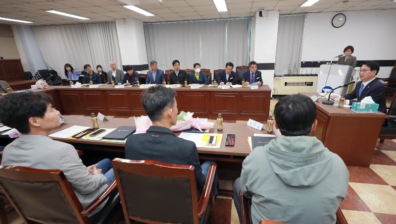 고창군 깨끗한 축산농가 지정서 전달식(1).jpg