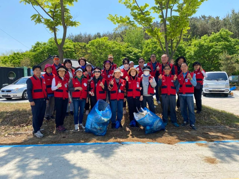 모현동 희망샘봉사단, 관광지 환경정비·봉사활동 펼쳐 (2).jpg