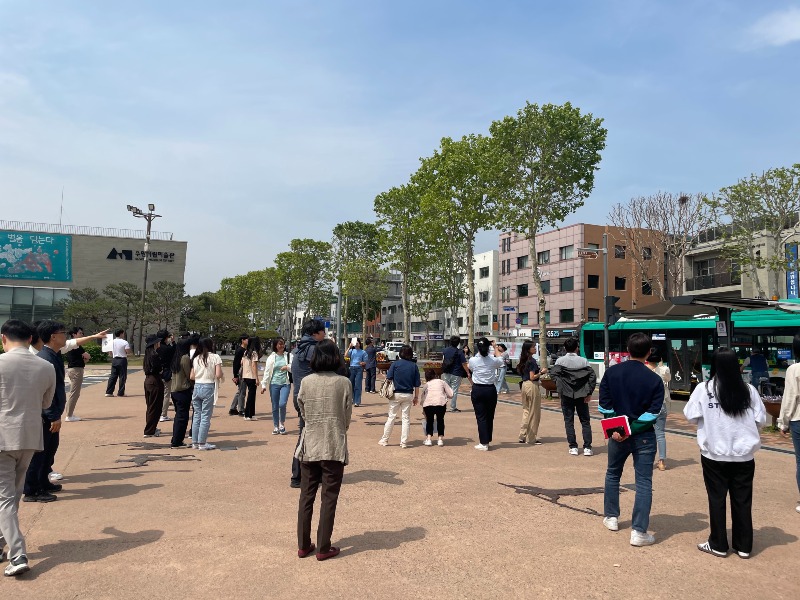 산림청·경기·강원권 가로수 담당자,수원시 가로수 우수 관리지 벤치마킹.jpg