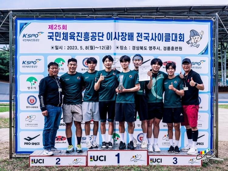 사이클팀 사진.jpg
