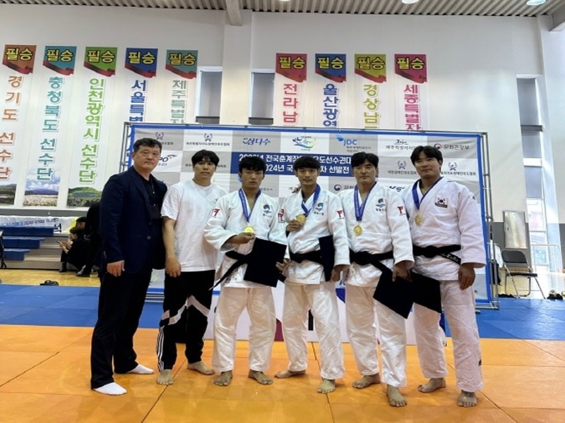4 평택시청 장애인유도팀 2023년 전국 춘계 장애인유도 선수권대회 5개 금메달 석권.jpg