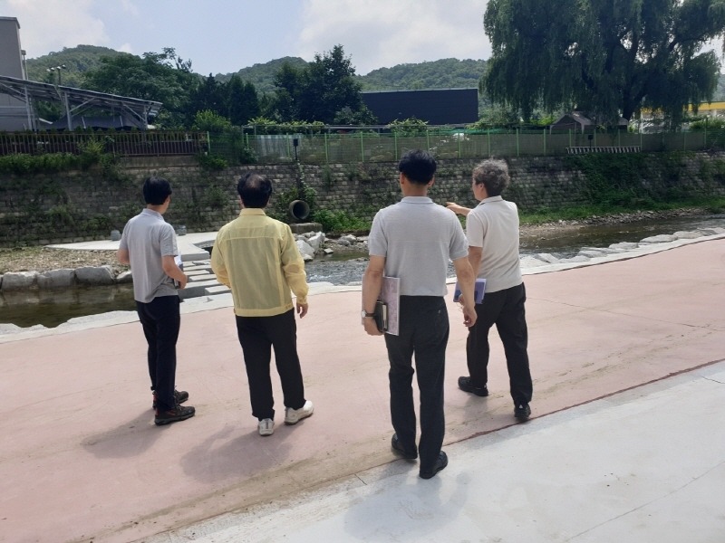 2.고양시, 벽제수질복원센터·벽제천 정비공사 현장점검.jpg