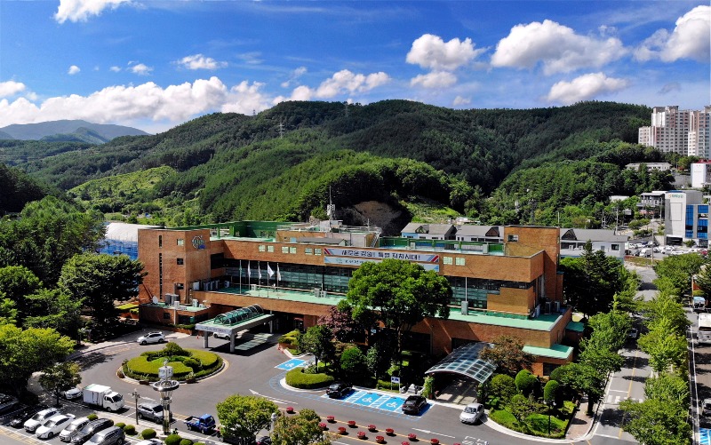 5. 시청 전경(황연동  8월 7일부터 성인문해교실 운영_ (1).jpg