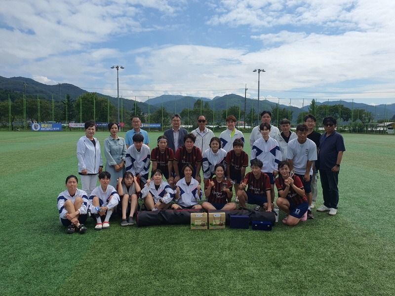 [크기변환]광주시 여성축구단, 제12회 대통령기 전국 축구 한마당 준우승 (1).jpg
