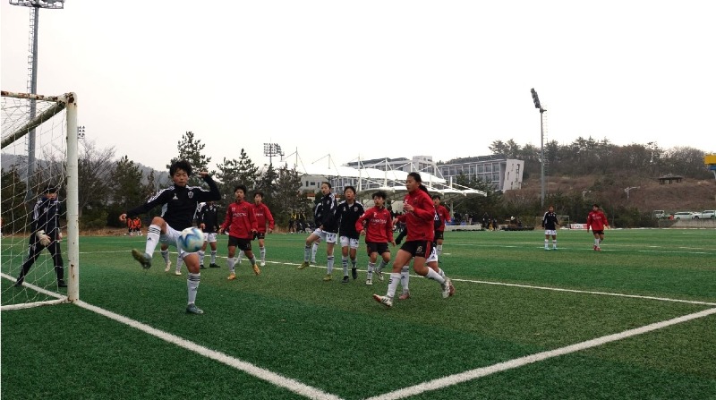 3-2한국여자축구연맹, 2024 초·중등부 유소녀 동계훈련 목포국제축구센터에서 개최.jpg