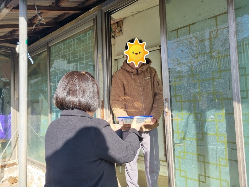 [크기변환]04 강상면 저소득 재가노인 식사배달 서비스.jpg