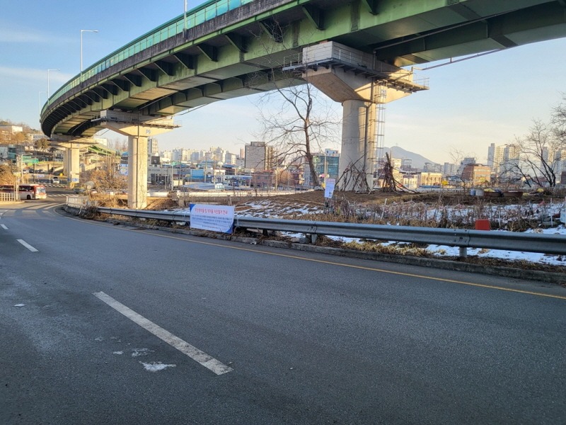 3.녹지산림과(서부간선도로 진출입로 주변 생태숲 조성사업 추진).jpg