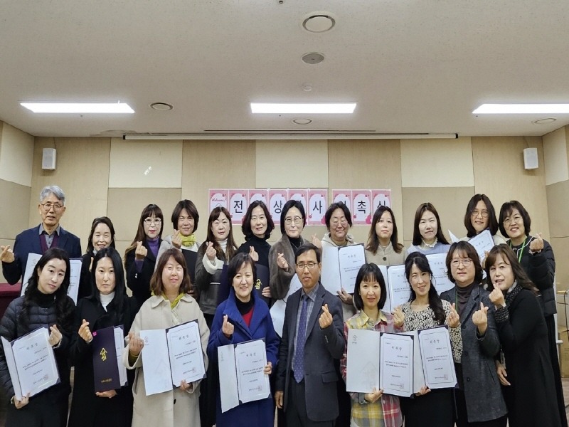 4-1 평택시가족센터 전문상담사 위촉.jpg