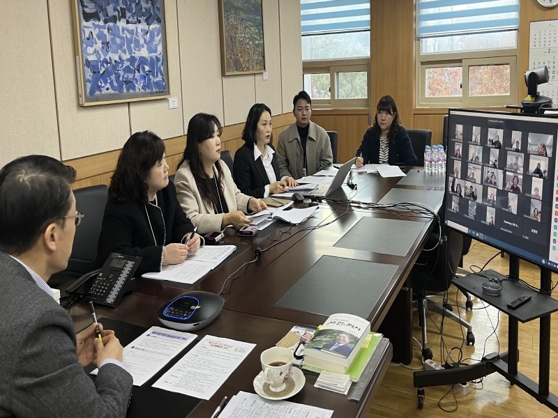 63.안산시, 폐지 수집 노인 맞춤형 지원 강구… 전수조사 착수(김대순 안산시 부시장 주재 폐지 수집 노인 전수조사 관련 대책회의).jpg