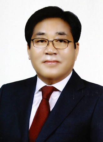 심영곤 의원님 사진.jpg