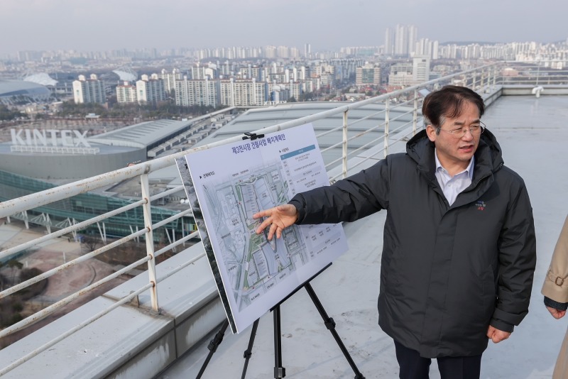 2. 이동환 고양특례시장, 국회의원 예비후보에 ‘42개 공약’ 제안 (1).JPG