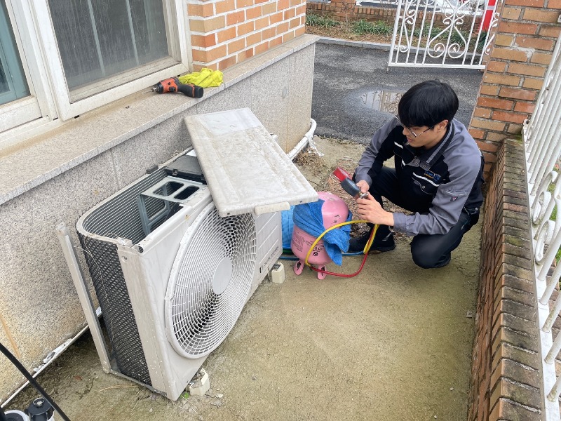 4.12 경로당 냉난방기 세척 (사진3).jpg