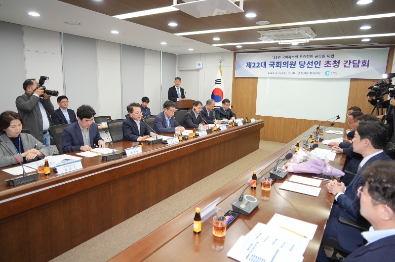 [참고]춘천시-국회의원 당선인 초청 간담회 개최 (2).jpg