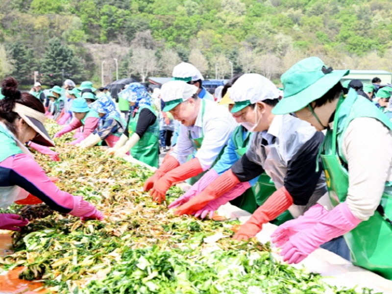 3. 햇김치 행사  (1).jpg