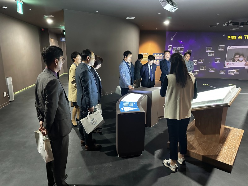 ★ [사진1] 광주동부교육지원청, 유·초등 교(원)장, 교(원)감 대상 상반기 ‘함께 배우고 소통하는 동교동락(東校同樂)의 날’ 운영.jpg