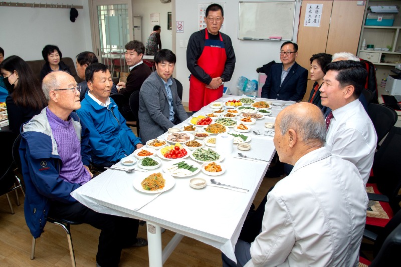 -경로당점심제공 지원사업 (1).jpg