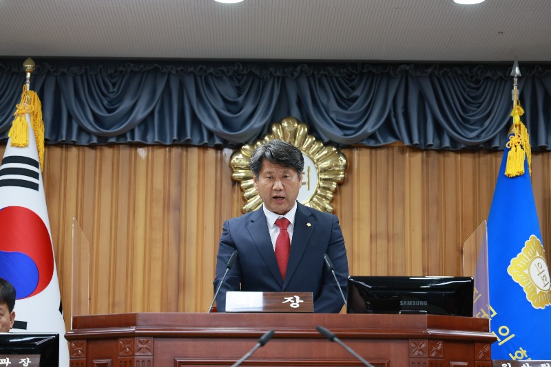 의장님.JPG