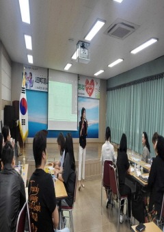 4. 동두천시, 사회복지종사자 보호 체계 구축을 위한 심리지원사업(1).jpg