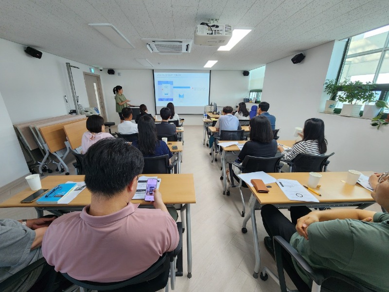 01-여주시 산북면 AI, 마이데이터 기반 고독사 예방 및 대응 사업실시].jpeg