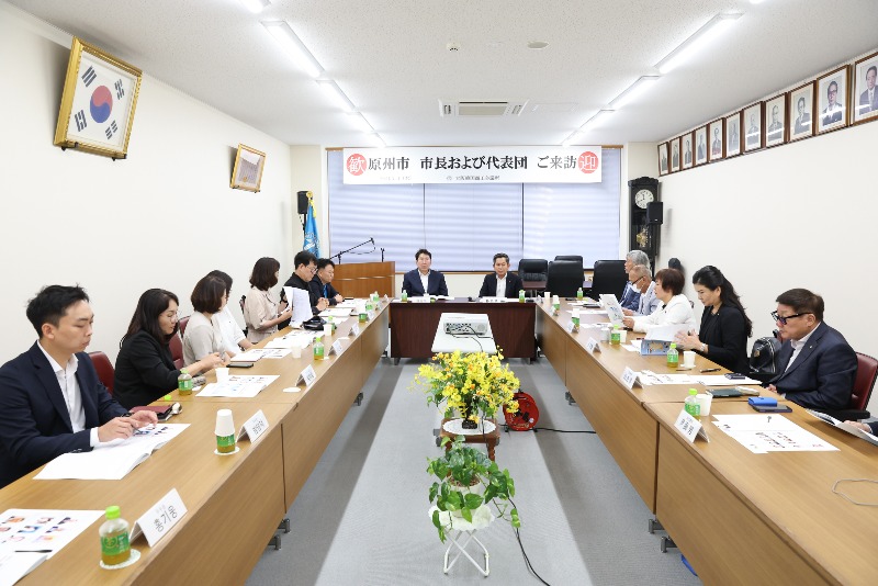 원주시 대표단, 일본 오사카에 '원주를 알리다' (1).jpg