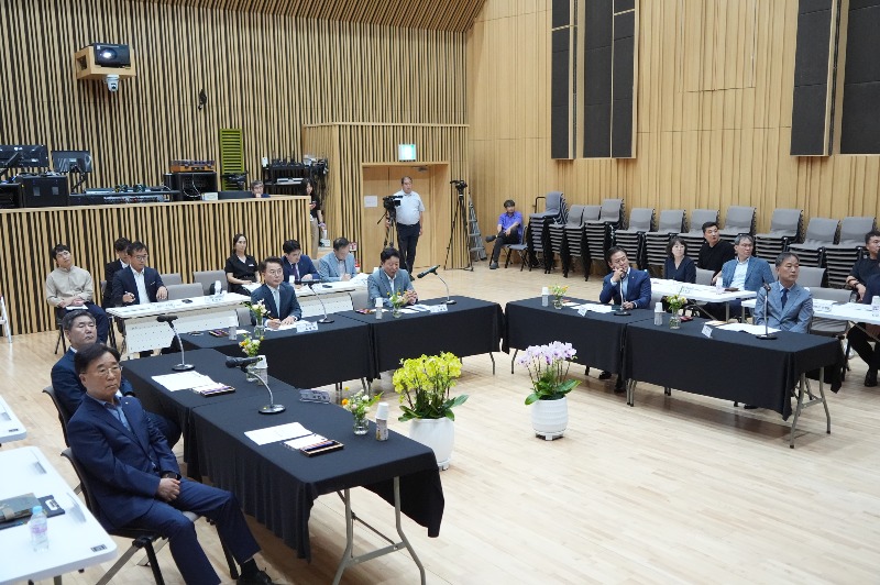 240704 북부내륙권 행정협의회 시장군수 비전공유 간담회 개최 (2).jpg
