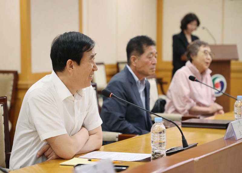 240719 충주시 걷기왕 수상(2).JPG