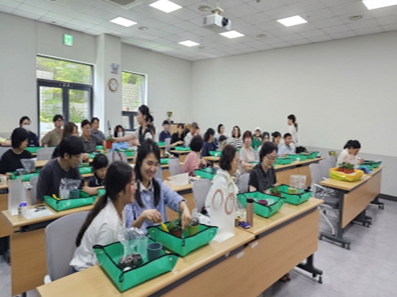 2. 시립도서관, 이천 도시농부의 씨앗에서 밥상까지1.jpg