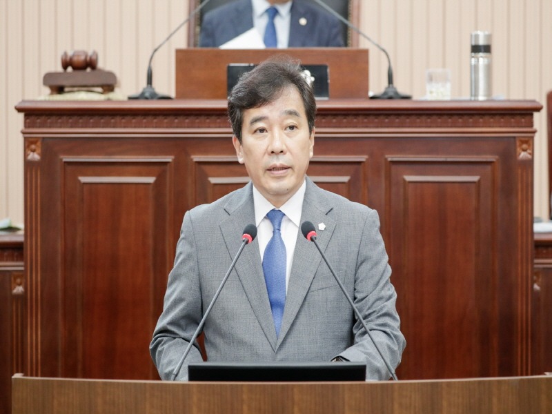 20240807 제339회 구리시의회 임시회 제2차 본회의 (139).jpg