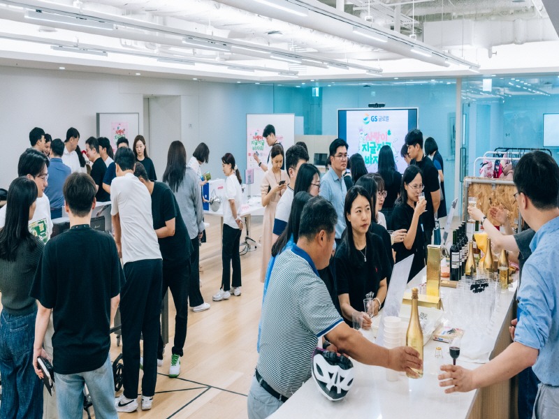 2-2 GS글로벌 평택행복나눔본부와 함께 야곱의 집에 성금 전달.jpg