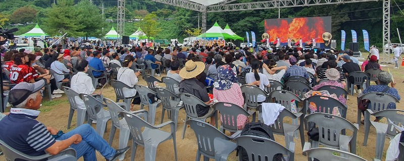 4. 보성군, ‘제9회 벌교갯벌 레저뻘배대회’ 성료_‘제9회 벌교갯벌 레저뻘배대회’를 성황리에 마쳤다.jpg
