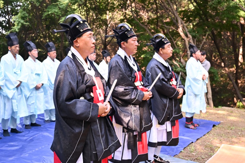 06-(1) 용문 산령제.jpg