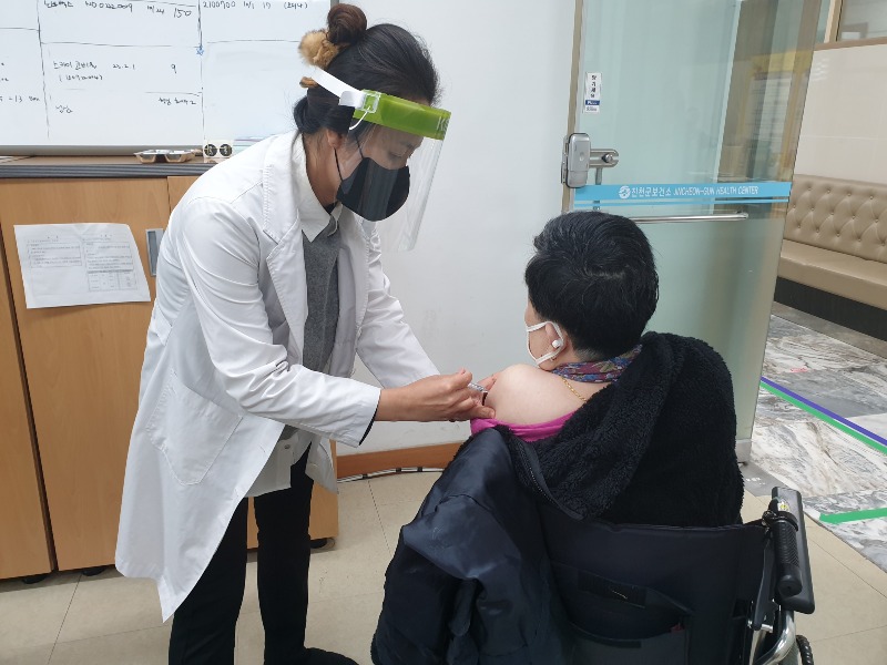 군 보건소 예방접종실 사진.jpg