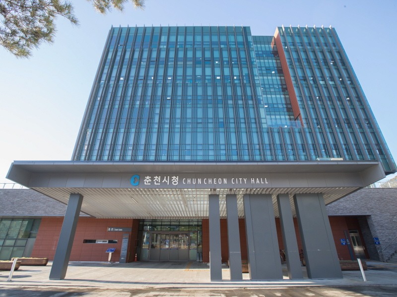 [크기변환]춘천시청사 사진 3.jpg