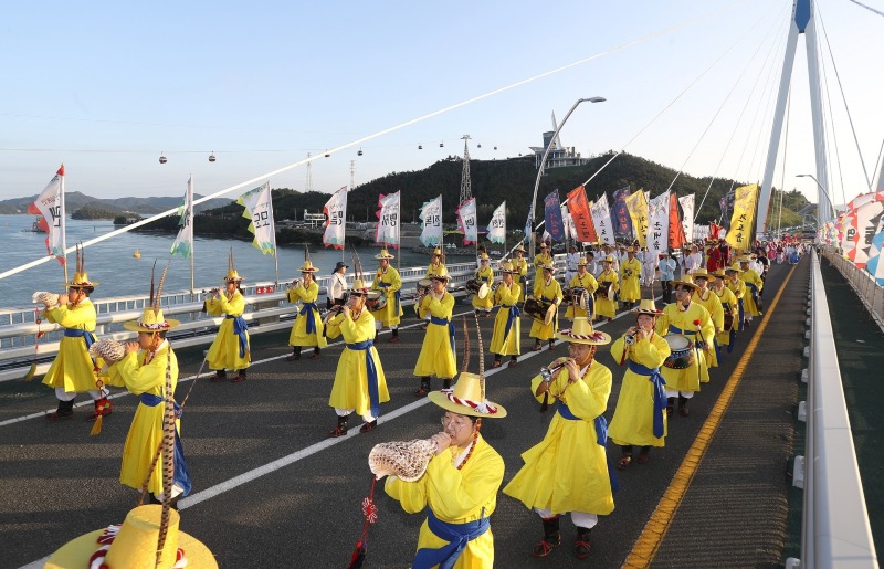 명량대첩축제 퍼레이드(2023).jpg