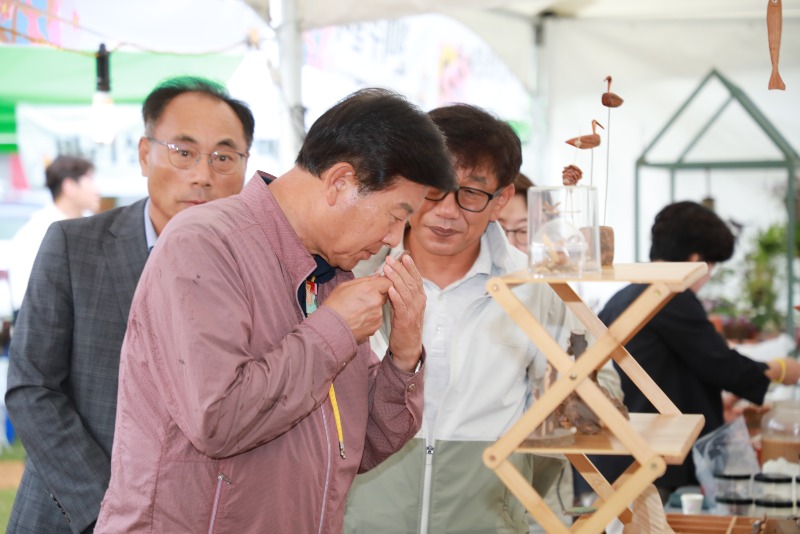 1021+금산군농업기술센터+-+금산군,+2024+농촌치유+팜파티+‘제1회+가을쉼표,+금산+힐링팜+페스티벌’+개최+(1).jpg