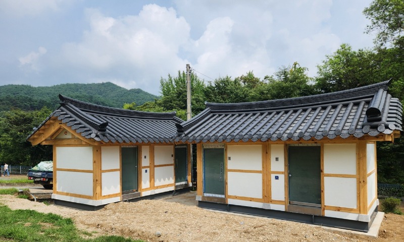 사본 -마곡사 신축화장실.jpg