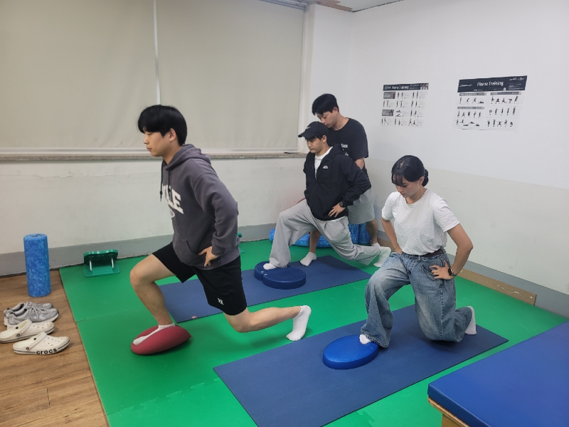 청년사회서비스사업- 바른자세프로그램.png