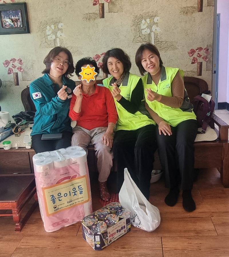 (11. 6.) 광양시사회복지협의회, 광양읍 취약계층 생활가전 부재 해소 - 광양읍(2).jpg