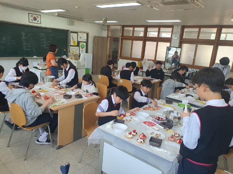 송학중학교1.jpg