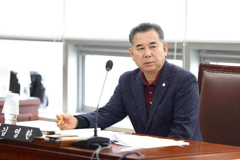 천안시의회 김영한 의원 대표 발의, 천안시 국가유공자 등 우선주차구역 설치 및 운영에 관한 조례안.jpeg