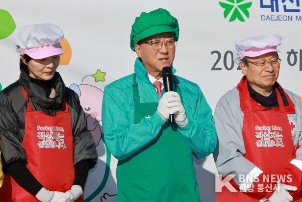 대전시의회 조원휘 의장, “온정 담은 김장으로 올 겨울도 따뜻하게”