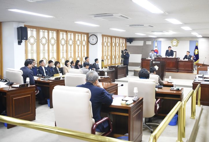 군위군의회, 2024년 의사일정 마무리