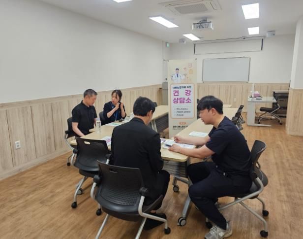 창원특례시, 이동노동자 쉼터서‘찾아가는 건강상담소’운영