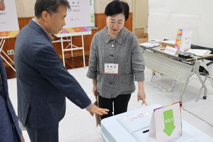 인천시선관위 위원장, 제21대 대통령선거 사전투표소 설비상황 현장 점검