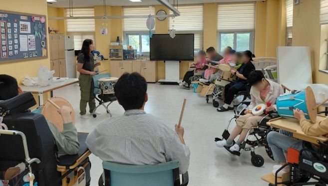 청주시 흥덕보건소, 장애인 대상 난타교실