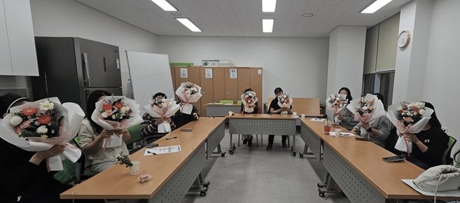 가족교육 「꽃향기 가득, 행복한 하루」 진행