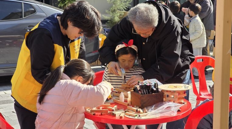 부여로운 플리마켓
